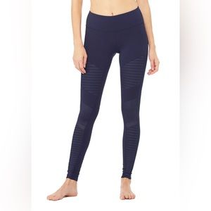 Alo Yoga High Waisted Moto Leggings in Navy XS